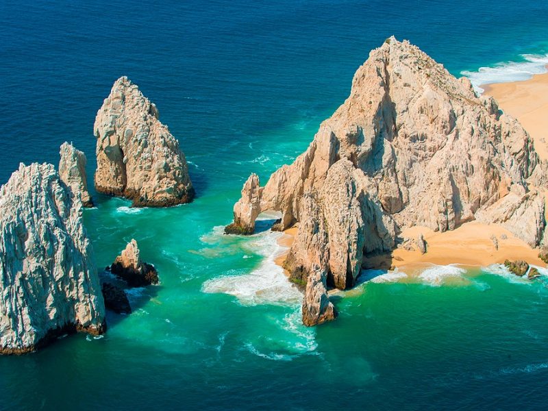 Guía Completa de Los Cabos 2025 Paraíso entre el Desierto y el Mar (1) Guía Completa de Los Cabos 2025 Paraíso entre el Desierto y el Mar (1)